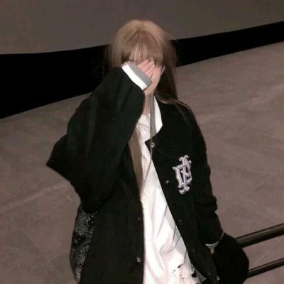 2025女头像真人图片