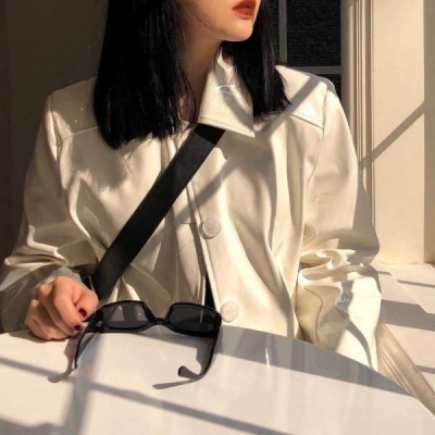 2025年适合女生用的头像图片