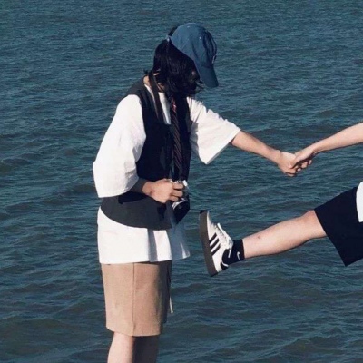 2025流行闺蜜头像两人