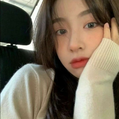2025年女生最新头像图片