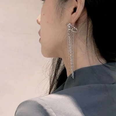 2025超酷女生头像霸气高清图片