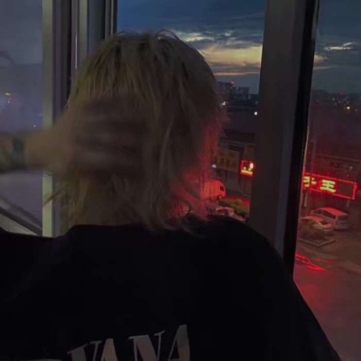 2025男生好看的头像照片