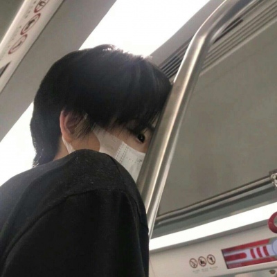 2025最潮最火男头图片