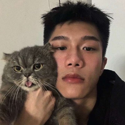 2025男生最火头像
