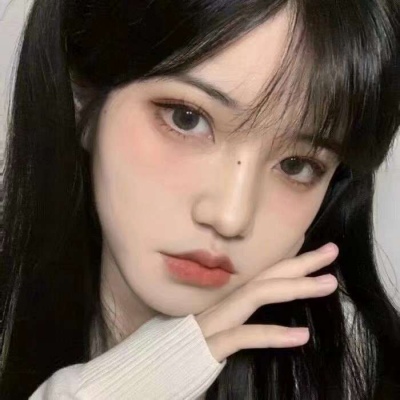 2025年最霸气的QQ头像女