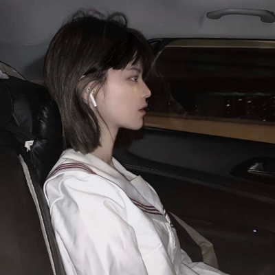 2025年漂亮的微信头像女生照片