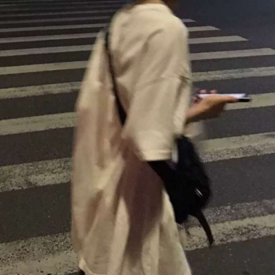 2025男生头像不露脸超酷图片