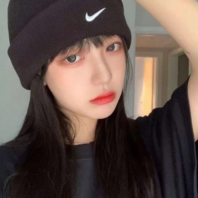 2025年最霸气的QQ头像女