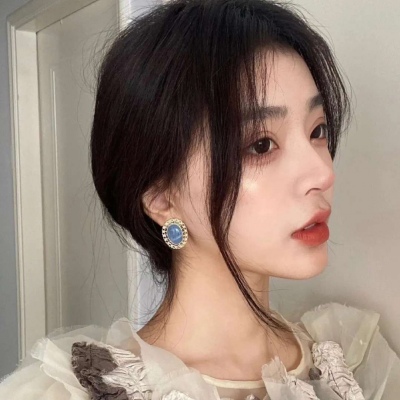 2025年漂亮的微信头像女生照片