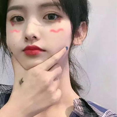 2025年最火头像真人女生照片