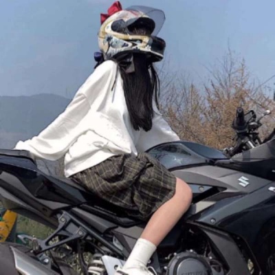 2025年最火头像转运女