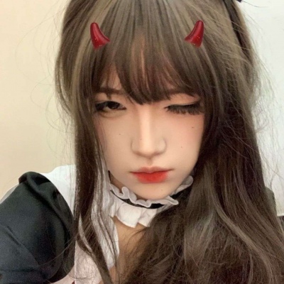 2025最新女生QQ头像
