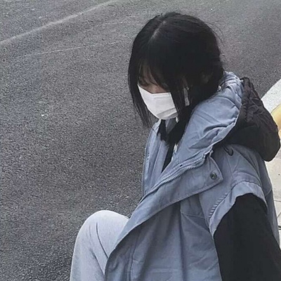 2025最潮最火女头图片