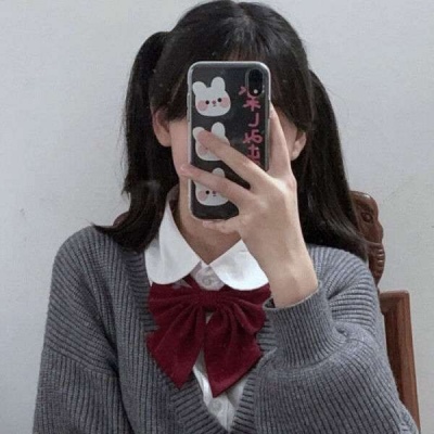 2025年流行高清好看的潮流微信头像女