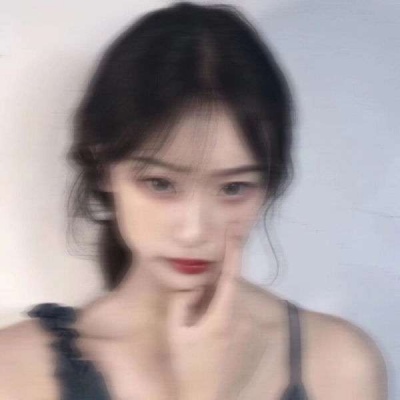 2025年流行高清好看的潮流微信头像女