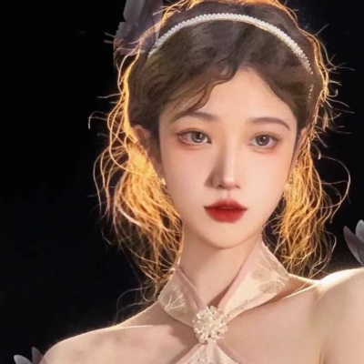 2025年最火头像图片女