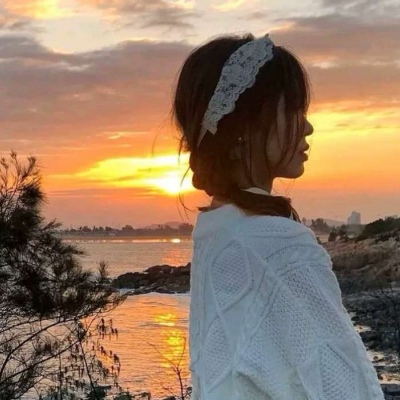 2025女生头像流行超清图片