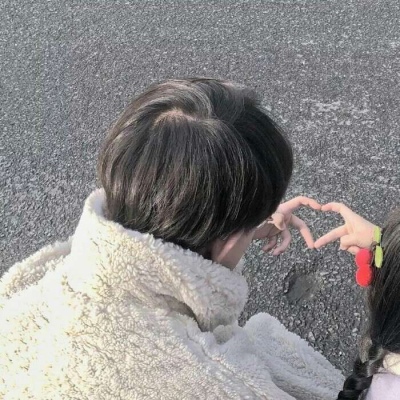 不露脸真人一对两张微信情头