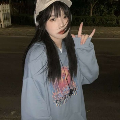 2025最潮最火女头图片