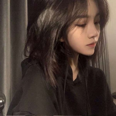 妩媚霸气又撩人的女头像