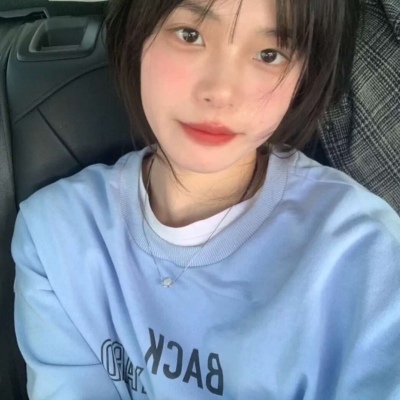 2025女生头像御姐高清图片