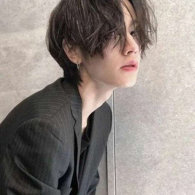 微信帅气头像男生真人
