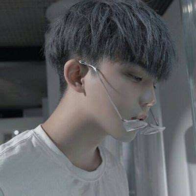 帅气侧脸高清微信头像男