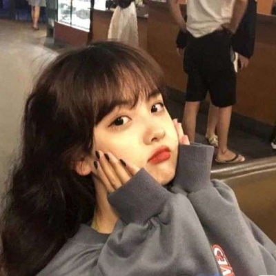 2025年流行高清好看的潮流微信头像女
