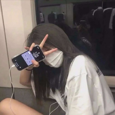 2025年女生头像霸气冷酷高清图片