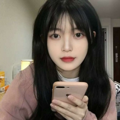 2025最潮最火女头图片