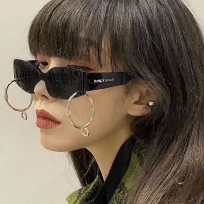 妩媚霸气又撩人的女头像