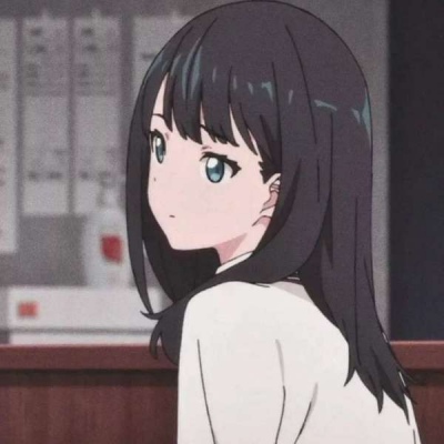 2025女生最火头像动漫图片