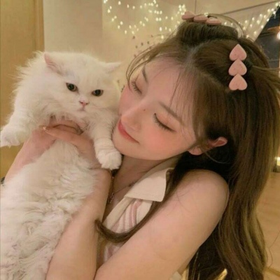 美丽与个性并存的真人女生微信头像
