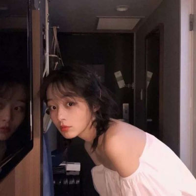 2025新款女生头像真人好看图片