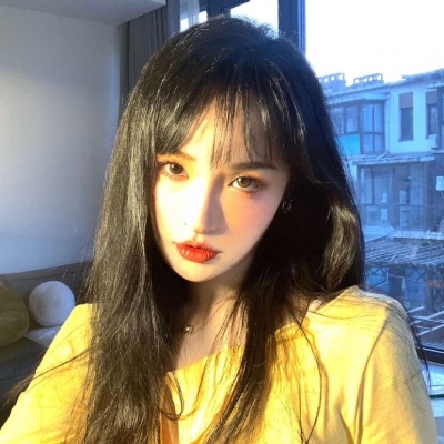 2025女生头像最新版高冷图片