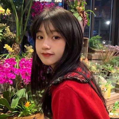 2025年好看女生头像图片