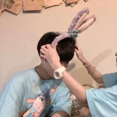 2025超甜的真人情侣头像一人一半