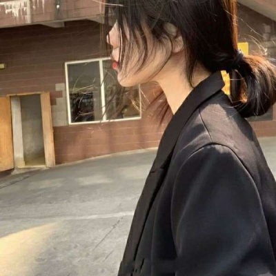 2025女生头像超清照片