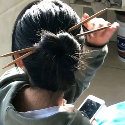 2025年最火的图片女头