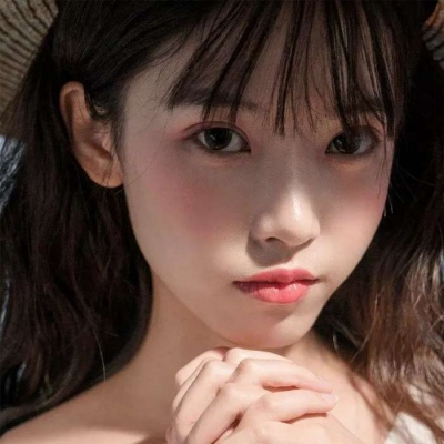 2025新款女生头像真人好看图片