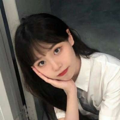 2025年最火的图片女头