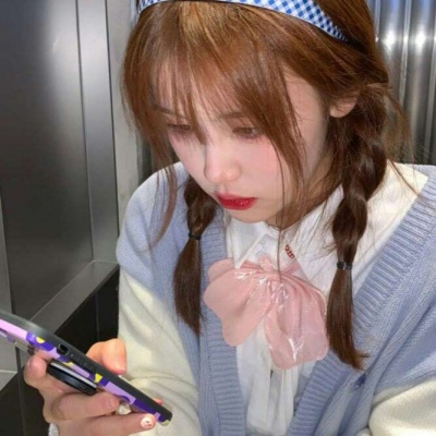 美丽与个性并存的真人女生微信头像