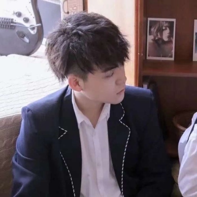 2025超甜的真人情侣头像一人一半