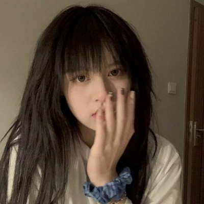2025年最流行头像女生高清图片