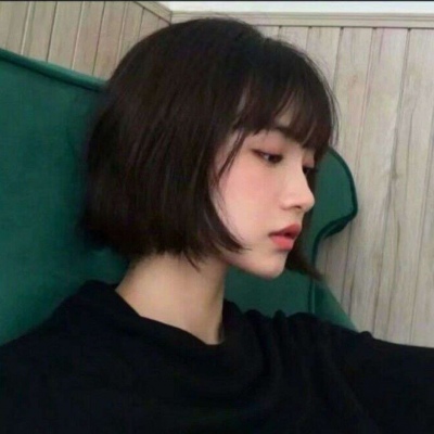 超好看的头像女生2025流行图片