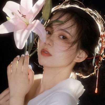 2025最火爆头像女