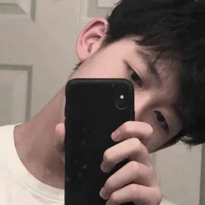 2025最潮最火男生头像真人图片
