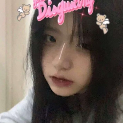 2025年女生微信头像真人版