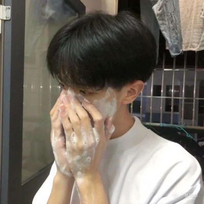 2025独一无二男生高清微信头像