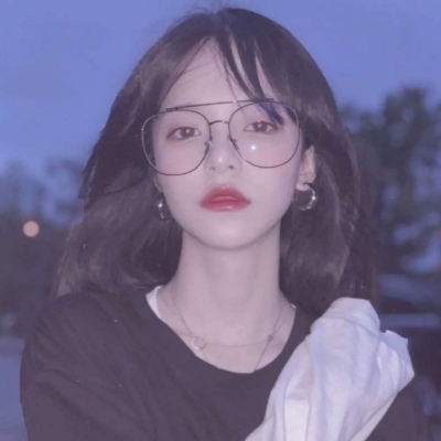 2025最流行洋气女生头像图片